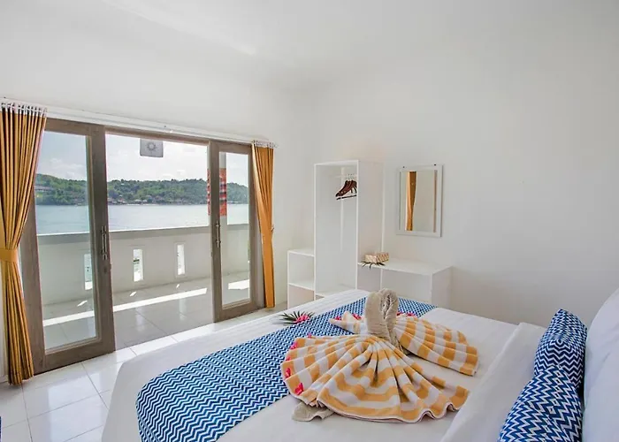 Hotel The Waterfront House Nusa Lembongan