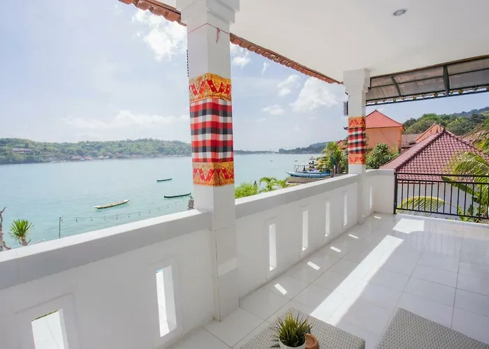 The Waterfront House Nusa Lembongan