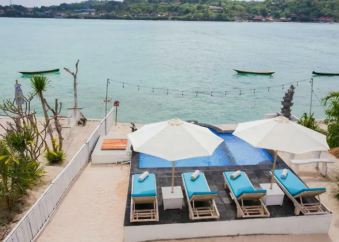 The Waterfront House