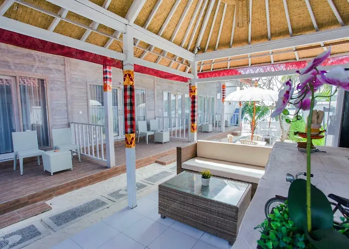 Hotel The Waterfront House 3*