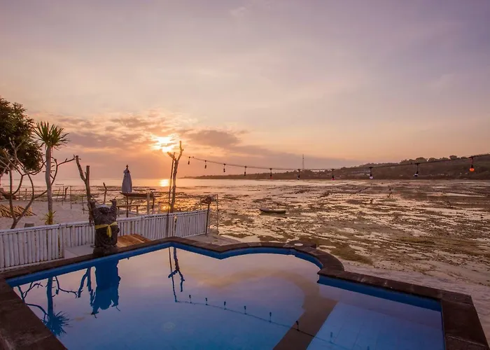 The Waterfront House 3* Nusa Lembongan